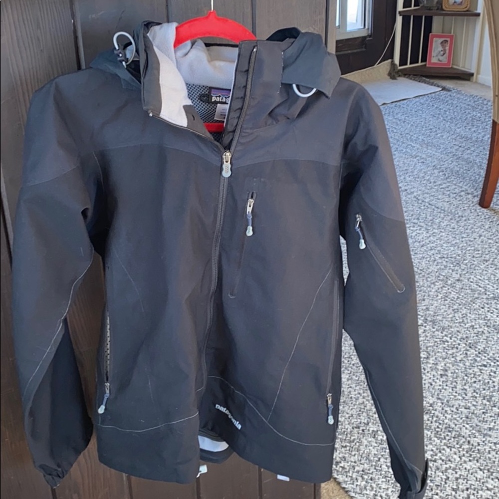 Black Patagonia Shell